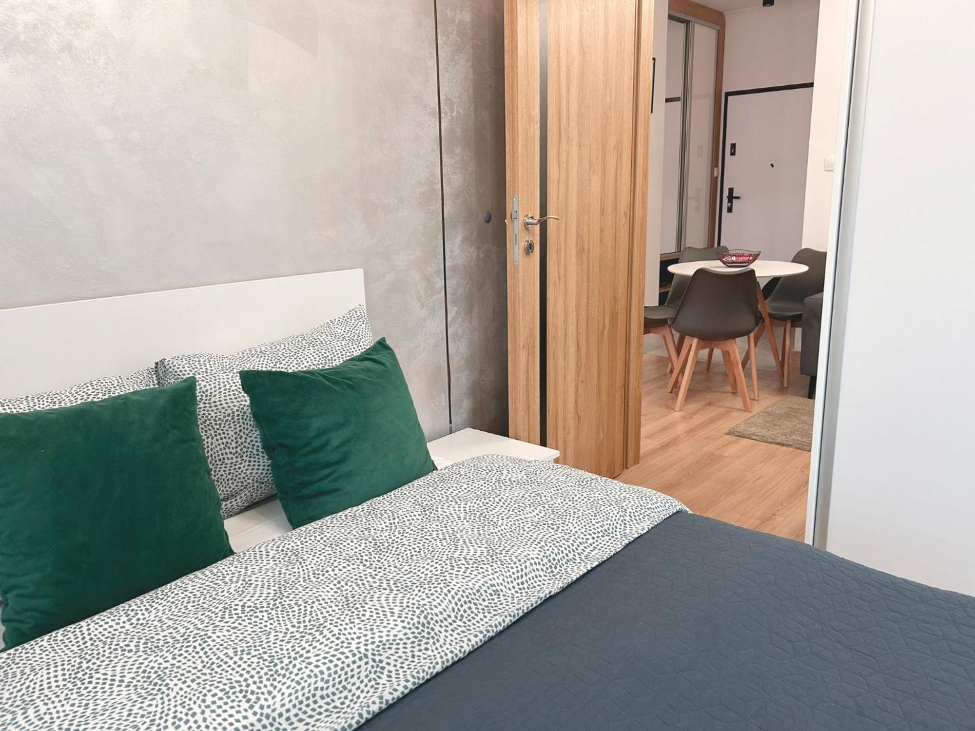 Deluxe Residence Apartment Krakow Exterior photo